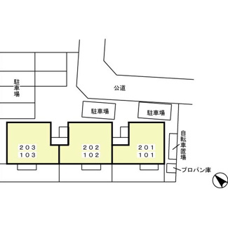 【駐車場】