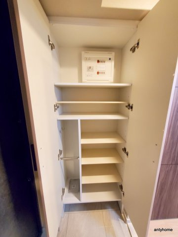 ファーストフィオーレNAMBAクレシア　仲介手数料無料の収納