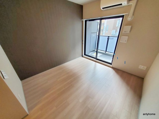 ファーストフィオーレNAMBAクレシア　仲介手数料無料の寝室