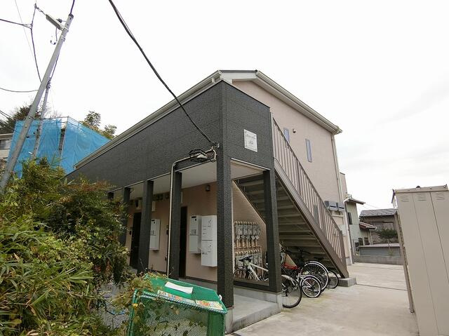 川崎市麻生区上麻生６丁目のアパートの外観