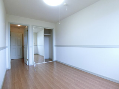 【洋室】 | コンフォルト赤碕