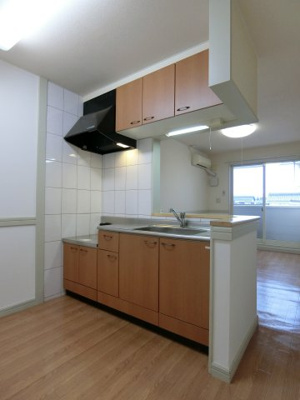 【キッチン】 | コンフォルト赤碕