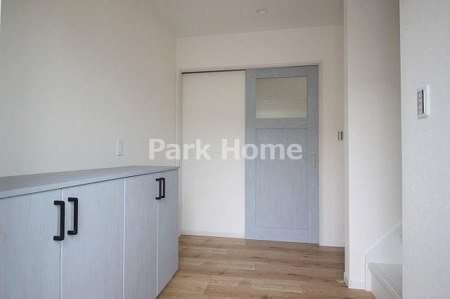 いの町枝川　戸建ての玄関