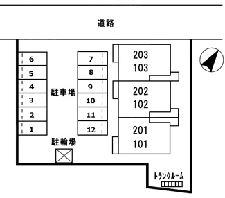 【駐車場】