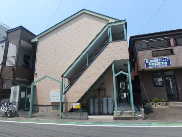 アヴァンスの外観