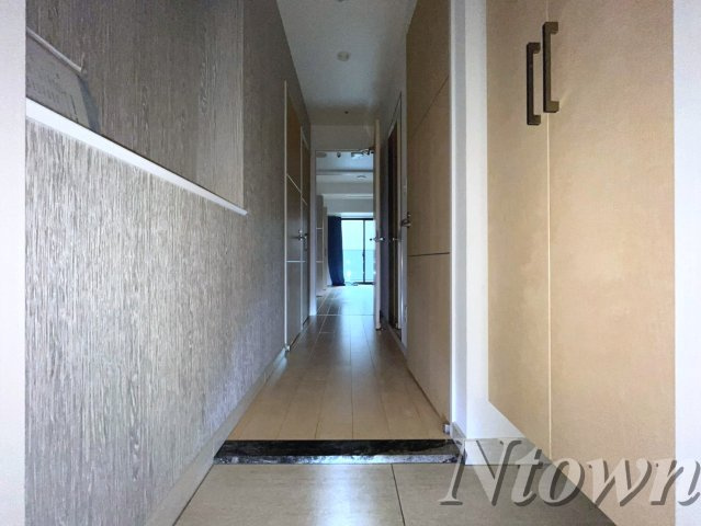 【玄関】 | さくらHills NISHIKI Platinum Residence | シンプルで使いやすい玄関です