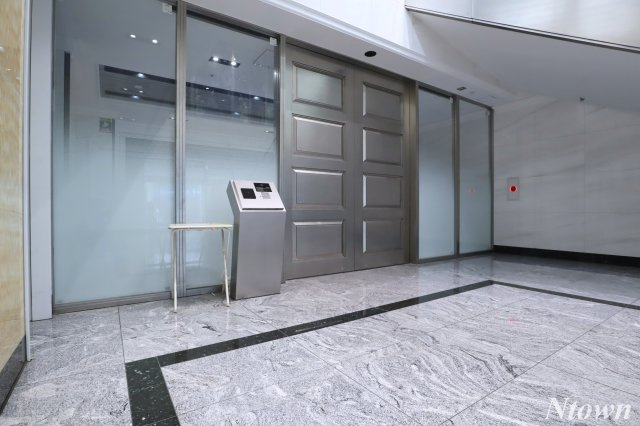 【エントランス】 | さくらHills NISHIKI Platinum Residence