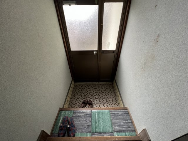 和歌山市秋月・中古戸建・113467の玄関