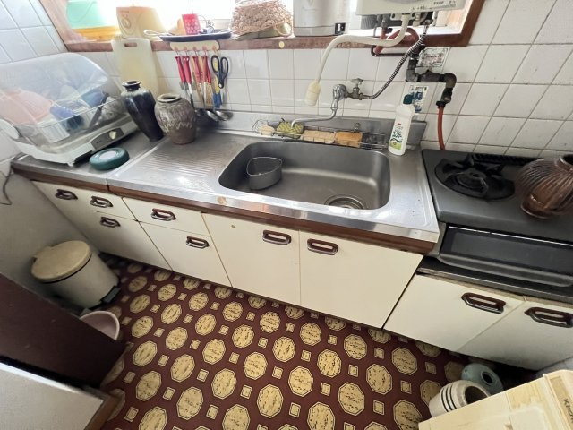 和歌山市秋月・中古戸建・113467のキッチン