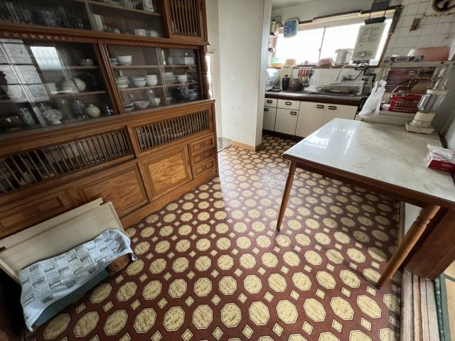 和歌山市秋月・中古戸建・113467の居間・リビング