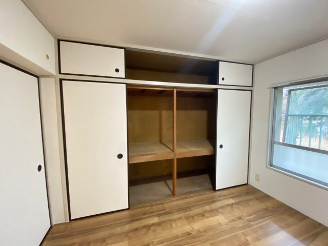 ヴィラナリー千代田9号棟の収納