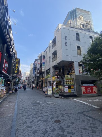 SIONビルの周辺
