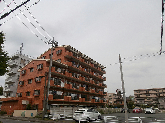 リバーサイド大久保の外観|前回募集時の写真です。現況優先