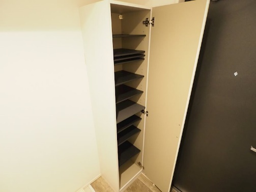 玄関に大容量のシューズボックスがあります☆