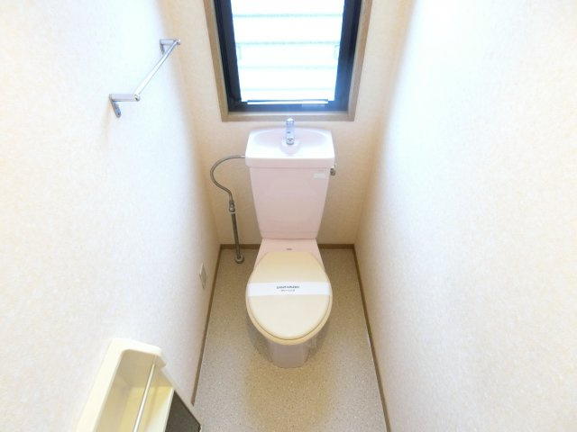 フィルフロイデ壱番館のトイレ