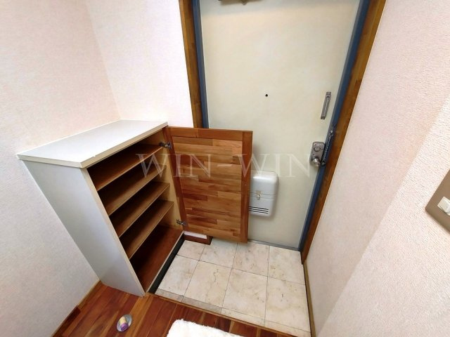 ユトリロジョイの玄関|イメージ（同建物内別部屋の写真です）