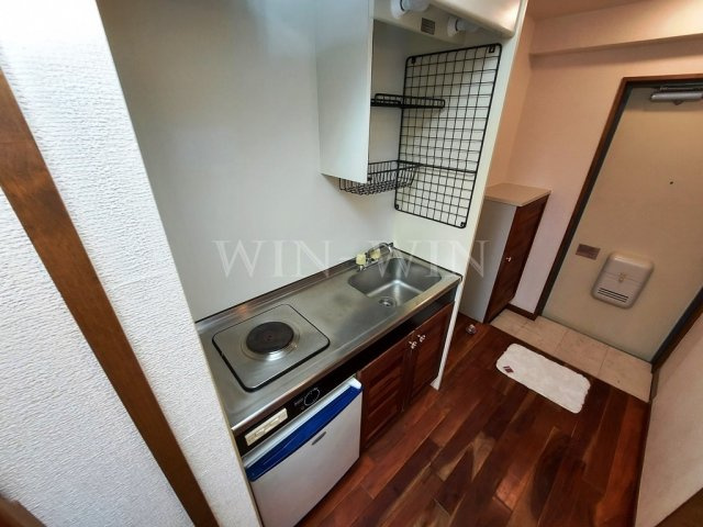 ユトリロジョイのキッチン|イメージ（同建物内別部屋の写真です）