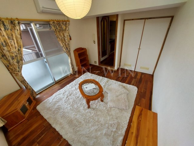 ユトリロジョイの居間・リビング|イメージ（同建物内別部屋の写真です）