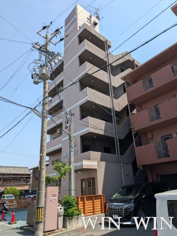 ユトリロジョイの外観