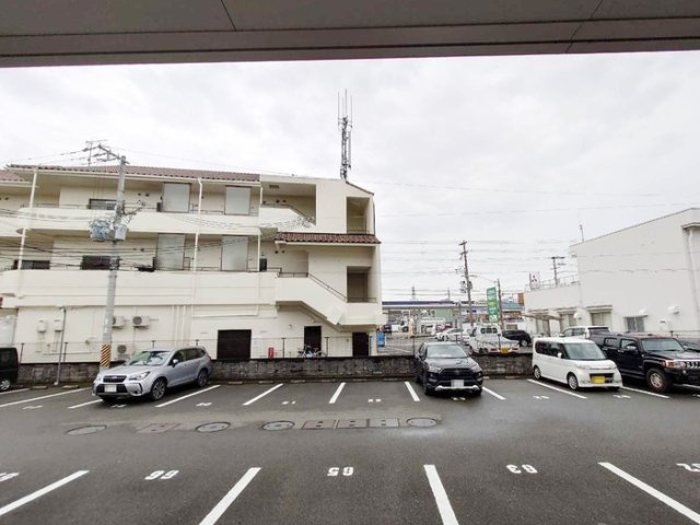 ファミリーメイト矢田 B棟の展望