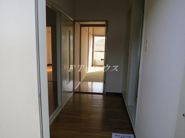 サンスプレンダーの玄関