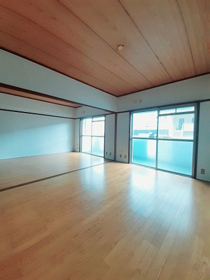 【居間・リビング】 | 吉岡マンション