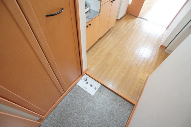 【玄関】 | エスペランス広野