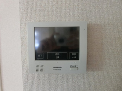【セキュリティ】 | プリエ新川崎 | 防犯対策に有効なカメラ付きインターホン！突然の来客にもバッチリ対応できちゃいます☆