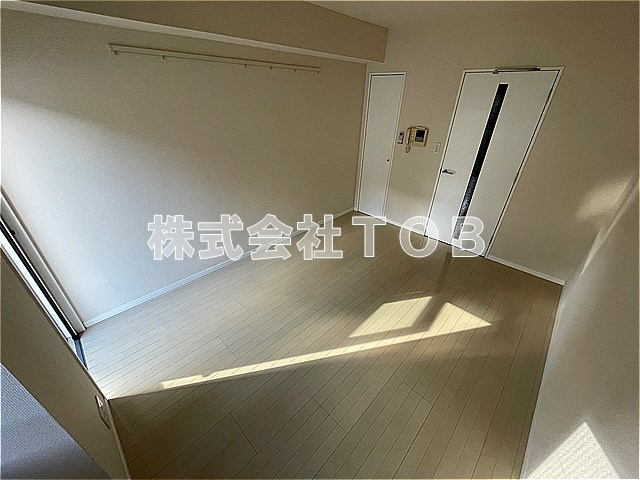 【洋室】 | VIDA高井戸 | 7.7帖※クリーニング中の写真※