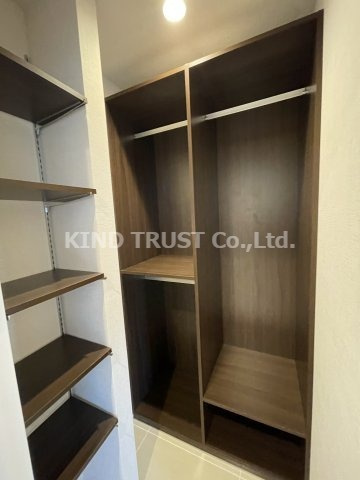 ベネチア天満橋の収納|ちょっとした収納スペースも充実しています