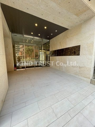 ベネチア天満橋のエントランス|落ち着いたエントランスです