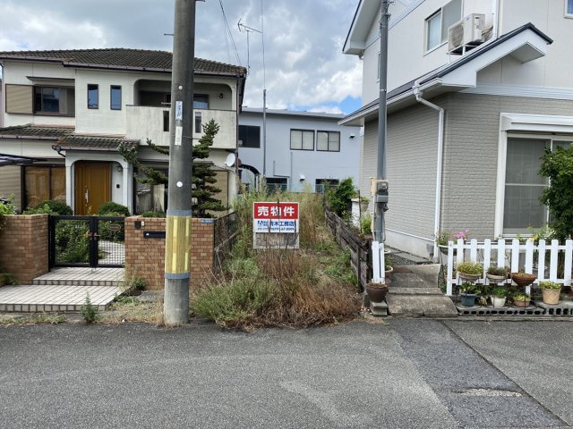相生市池之内／売土地の前面道路含む現地写真