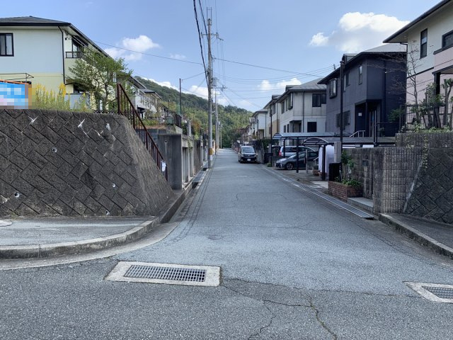 揖保郡太子町黒岡／売土地の前面道路含む現地写真|【現況写真】