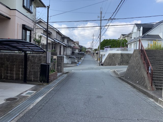 揖保郡太子町黒岡／売土地の前面道路含む現地写真|【現況写真】