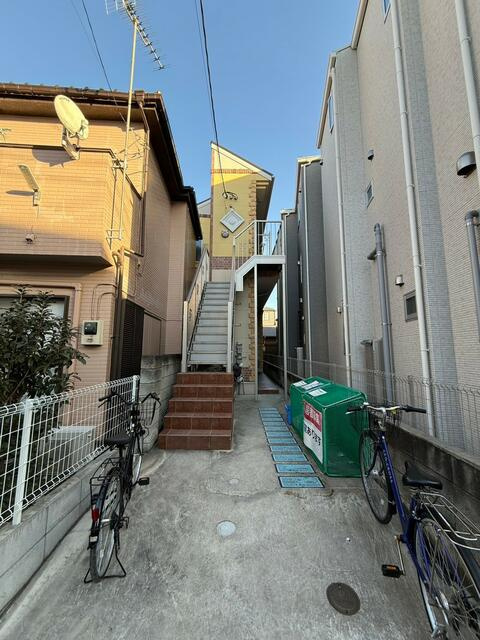川崎市幸区小倉1丁目のアパートの画像