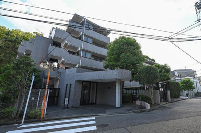 【外観】 | 保土ケ谷常盤公園パークホームズ | 総戸数２５戸、平成２年３月築、管理人は巡回勤務につき管理体制良好です♪