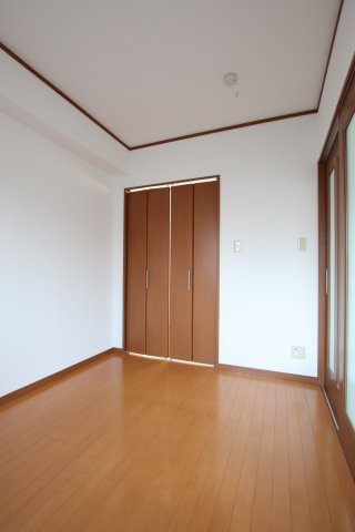 【寝室】 | カーザ浜村