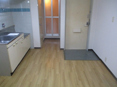 【居間・リビング】 | クローバー西住之江