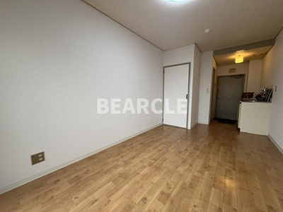 【寝室】 | プレアール西大路