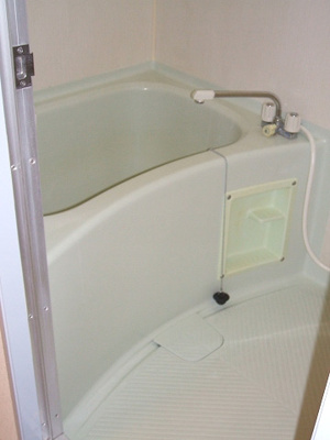 【浴室】 | スヴァーネ東山本 | 日々の暮らしに欠かせないお風呂です