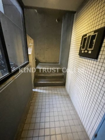 リアライズ中之島のロビー|ゆとりのあるロビーです