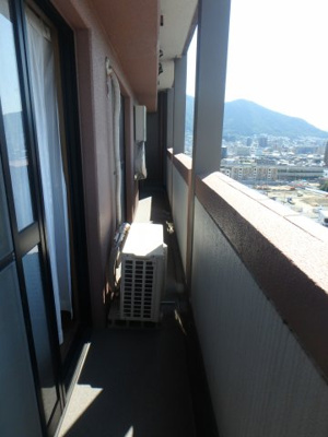 【バルコニー】 | サンライフ中津口 | 東側バルコニー