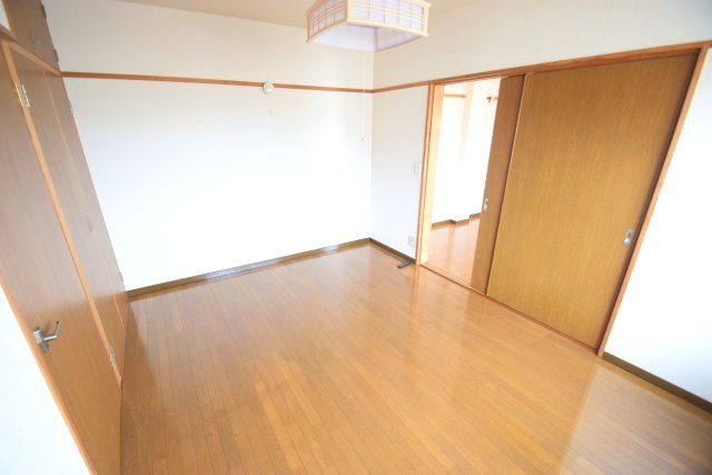 【寝室】 | ゆとりの広さです