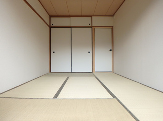 【寝室】 | ジュノーヒル