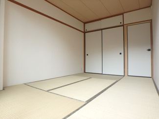 【寝室】 | ジュノーヒル | 和室
