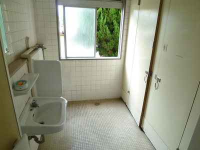 【トイレ】 | 大和ビル | 共用トイレ