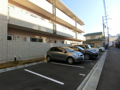 【駐車場】 | ココパーチェ新金岡