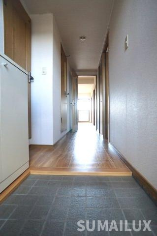 エトワール新地の玄関