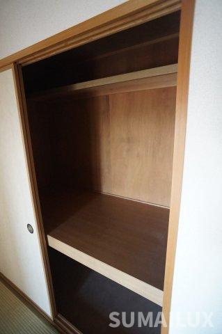 エトワール新地の収納