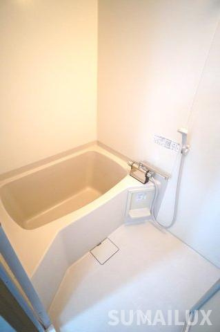 エトワール新地の浴室